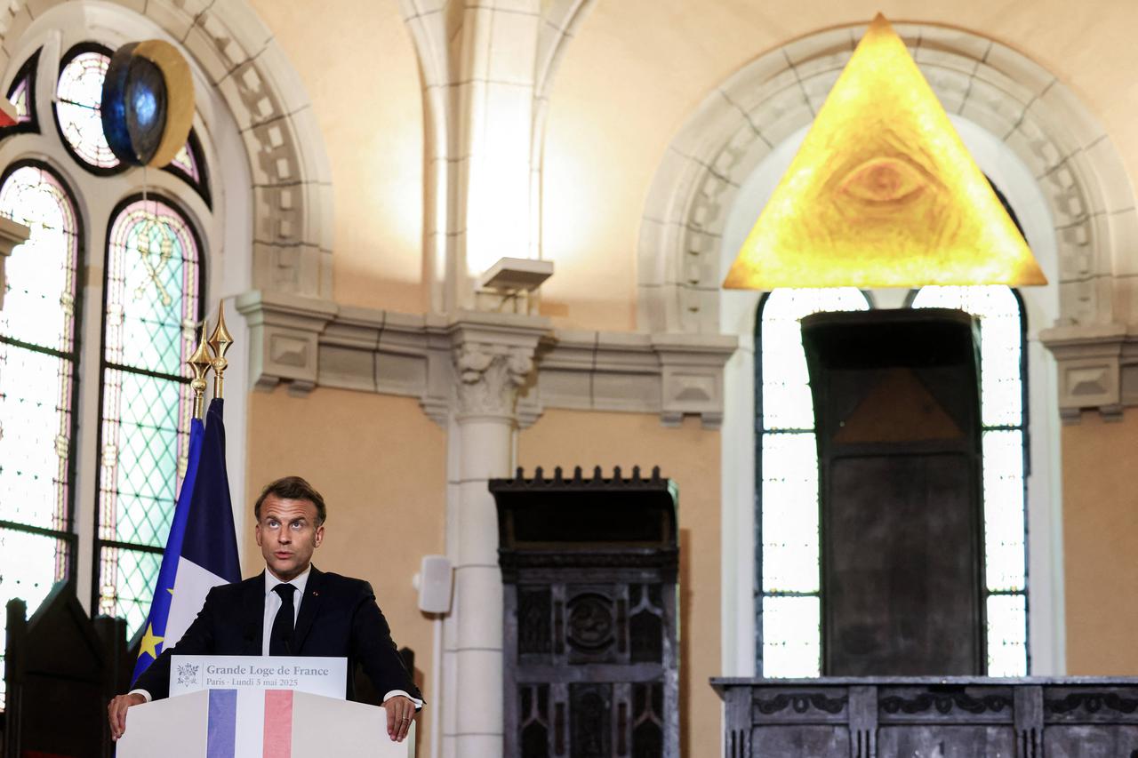 Predsjednik Macron održao  govor u Velikoj loži Francuske u Parizu
