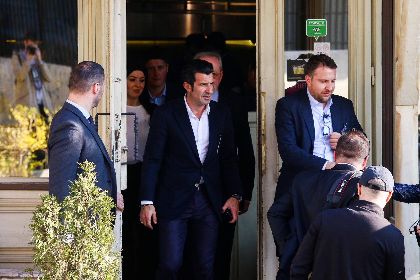 Nekadašnja igrač Barcelone, Reala i Intera stigao je u glavni grad BiH kao velika zvijezda