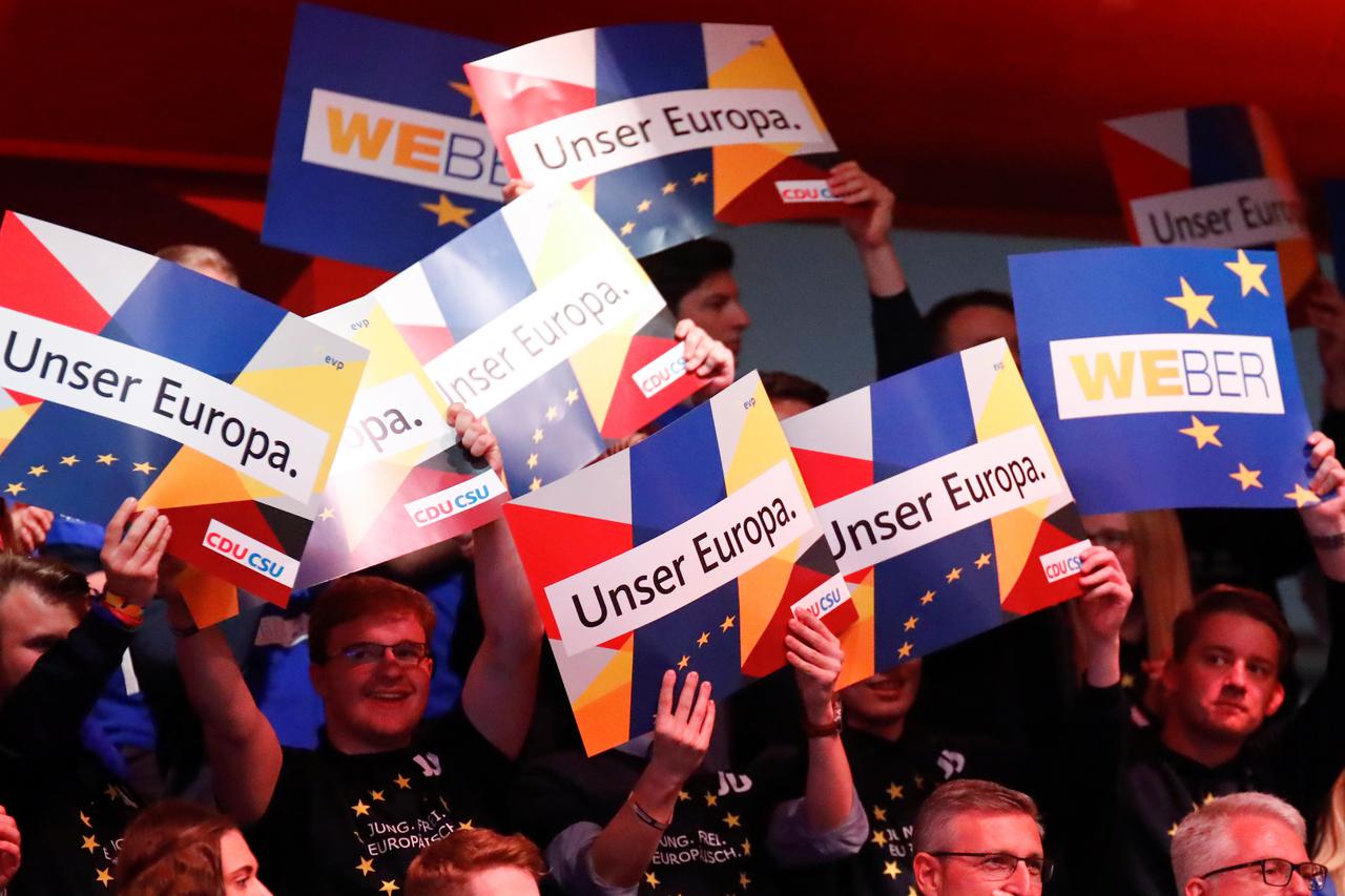 Pristalice Manfreda Webera