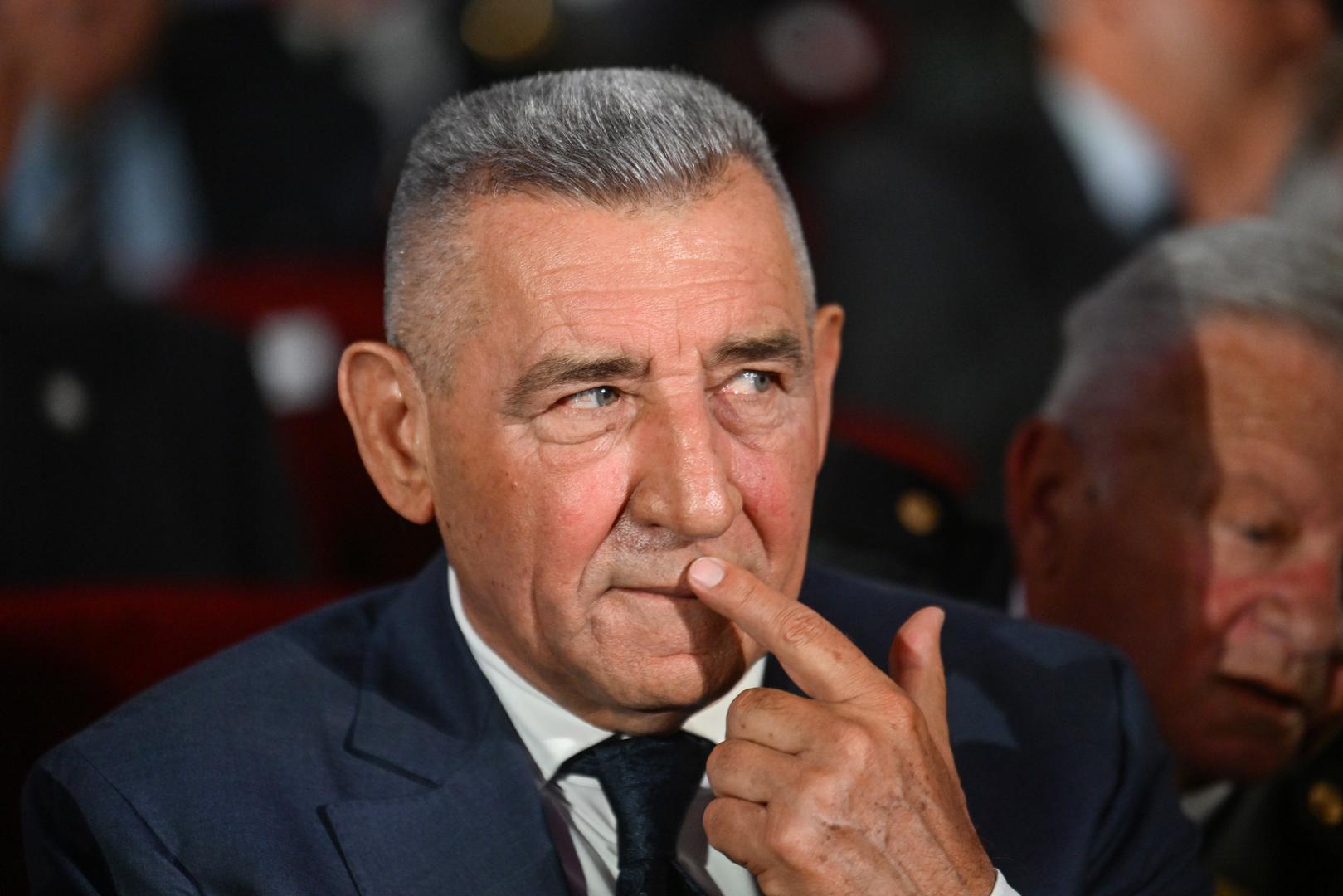Gotovina je tijekom Domovinskog rata obnašao niz zapovjednih dužnosti. Sudjelovao je u operaciji Maslenica, vojnim djelovanjima na području Livna i Tomislavgrada te operacijama kojima su hrvatske snage napredovale prema Glamoču i Bosanskom Grahovu.