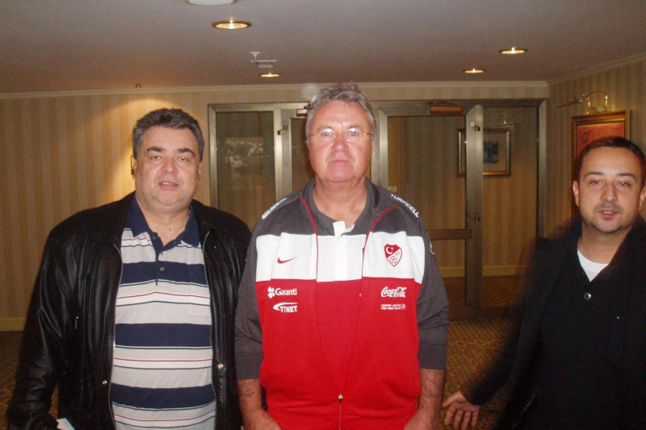 'OLYMPUS DIGITAL CAMERA         '