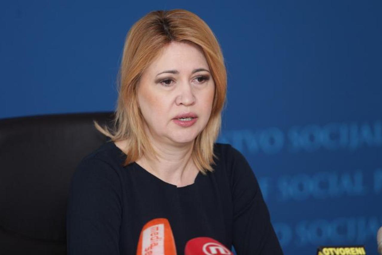 Milanka Opačić,sporazum,otpis duga