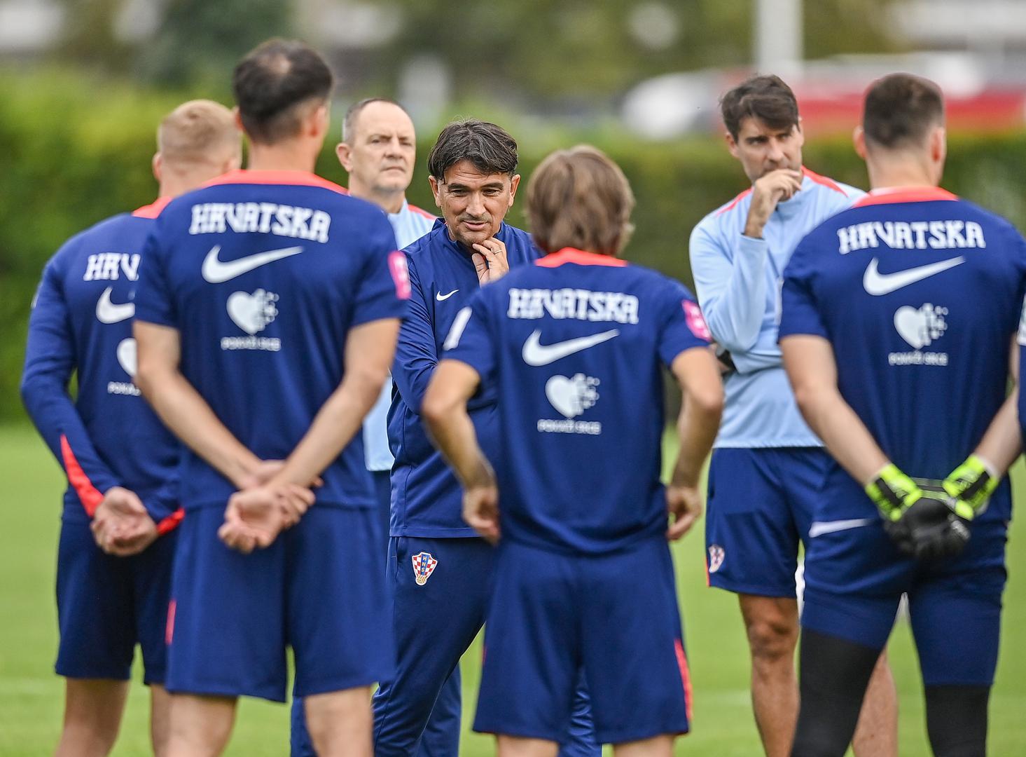 Na današnjem treningu bili su svi pozvani reprezentativci, a još se čeka hoće li se pojaviti Josip Stanišić koji čeka rođenje djeteta.