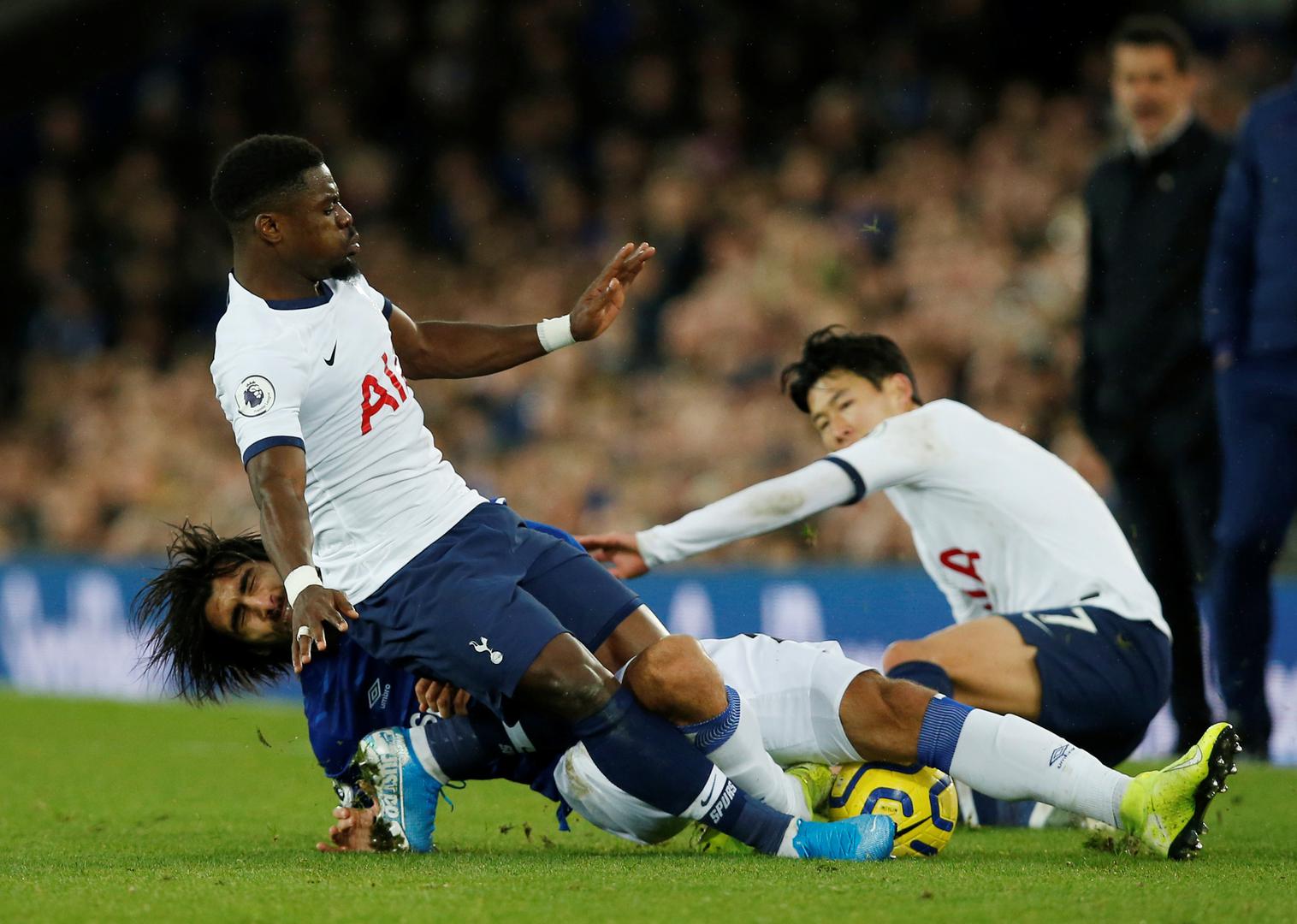 Tottenham je poveo u 63. minuti golom Dele Alija nakon velike pogreške domaćeg veznjaka Alexa Iwobija koji je 'poklonio' gostima loptu.
