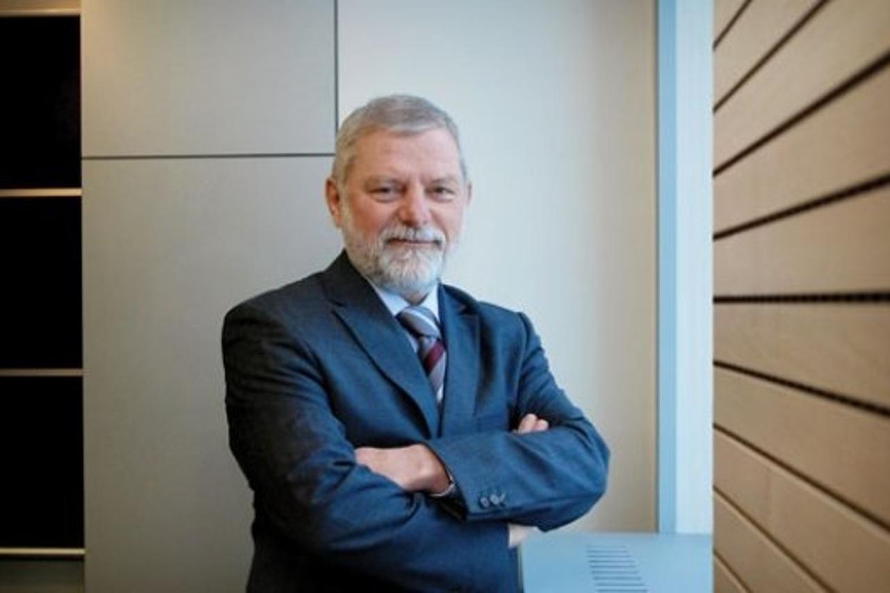 'hamovic1_nnn_unu_110810'