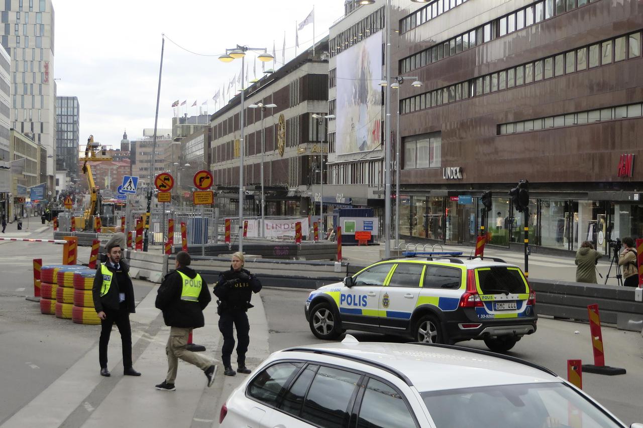 stockholm policija, napad