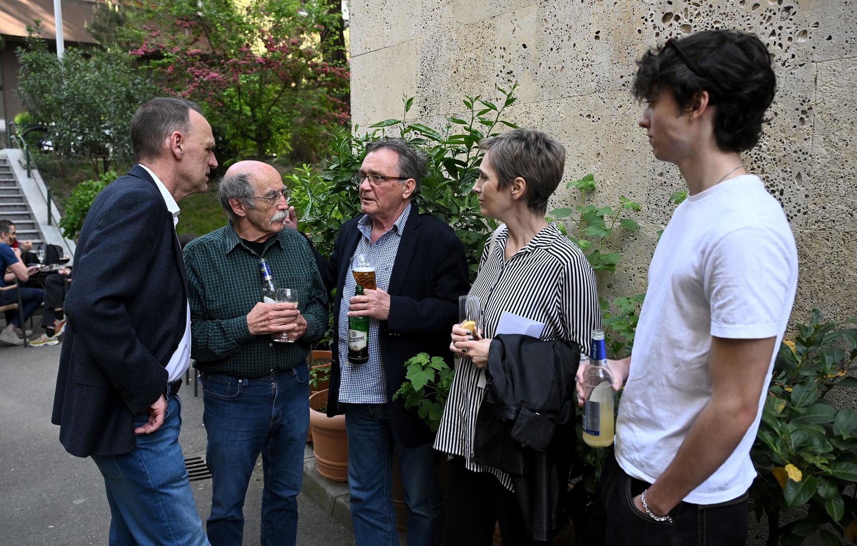 27.04.2036. Zagreb - Promocija restauriranog filma Akcija stadion Dusana Vukotica u Kinoteci okupila glumacku ekipu i prijatelje. Vinko Bresan, Zoran Pusic Photo: Marko Lukunic/PIXSELL