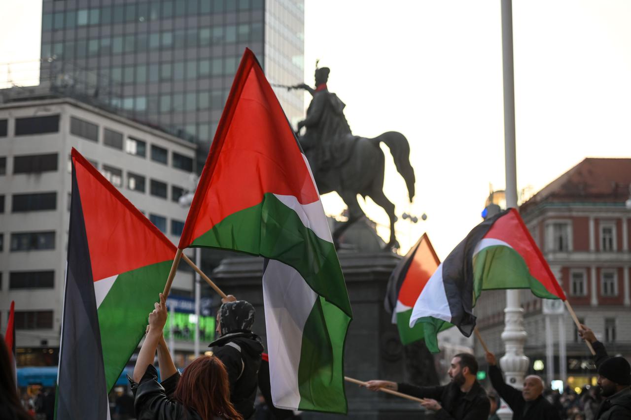 Zagreb: Prosvjed za Palestinu: "Ko je zasp’o, neka se probudi!"