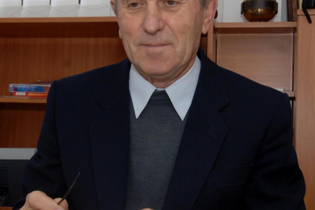 \'obzor...split...211206 don Ivan Grubisic Snimio:Tino Juric                               \'