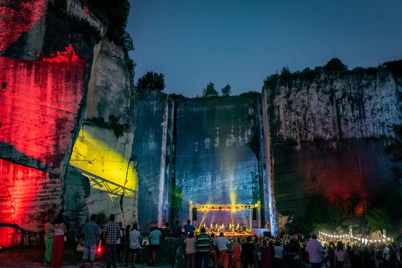 Rocks & Stars Festival @ Cave Romane