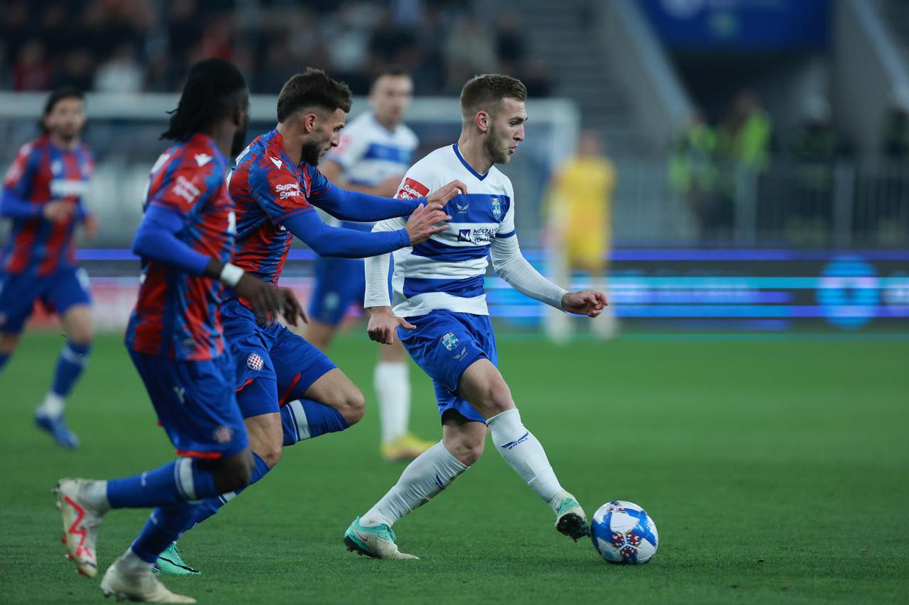 Osijek: Zaostalo 3. kolo SuperSport HNL-a, NK Osijek - HNK Hajduk