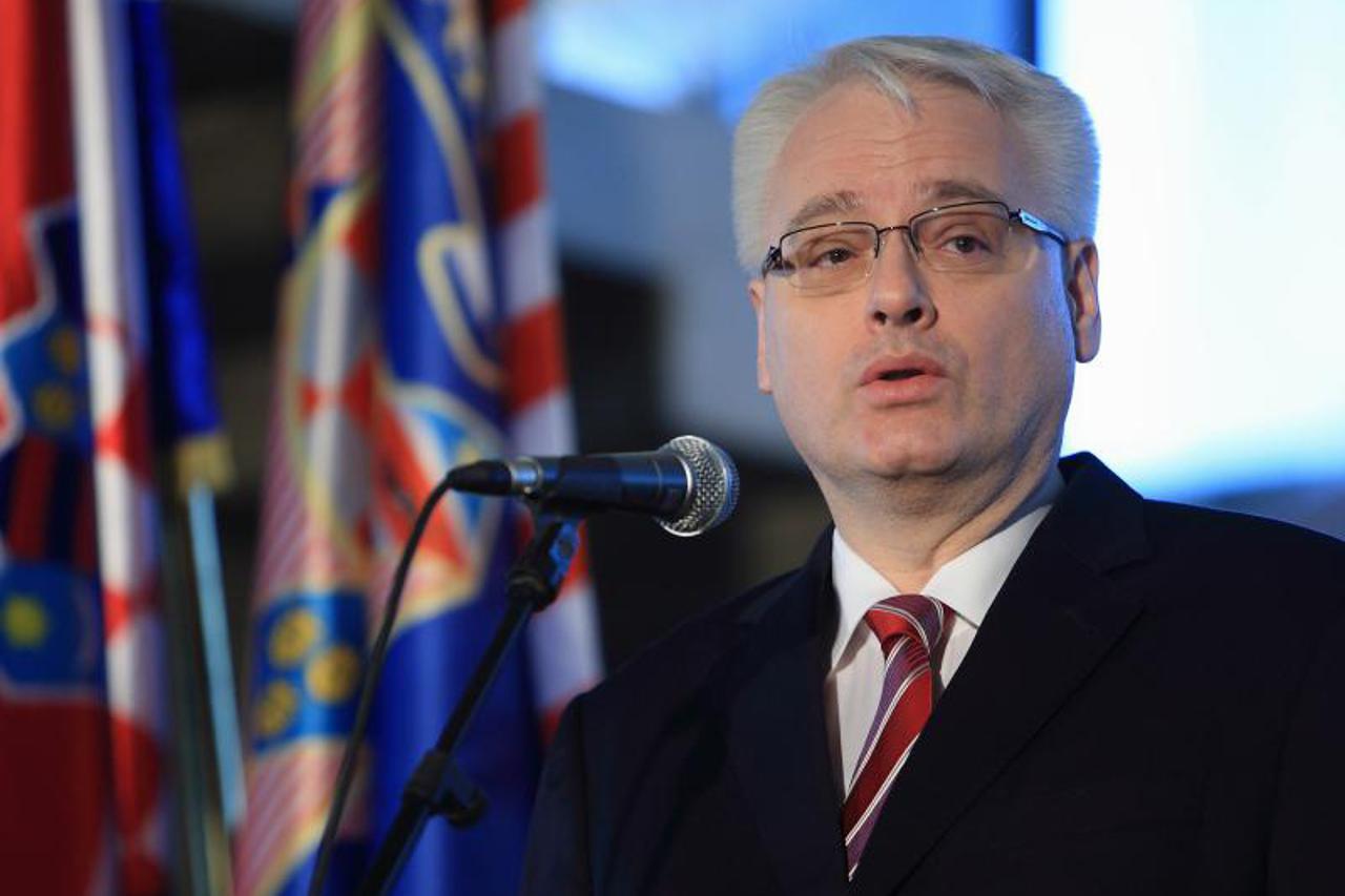 domjenak, ivo josipović (1)