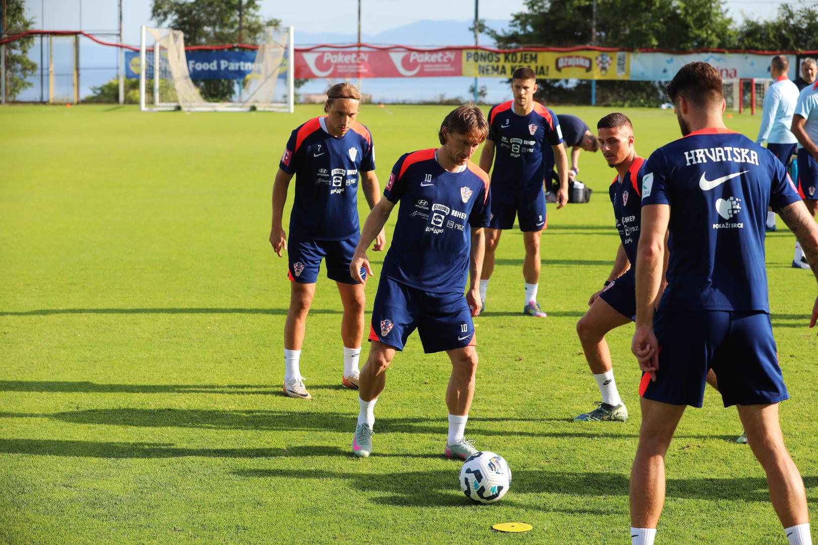 Neće vatreni igrati protiv Portugala, već će u Faru igrati protiv Gibraltara, nominalno najslabije reprezentacije u našoj kvalifikacijskoj skupini u kojoj su još Češka, Crna Gora i Farski otoci