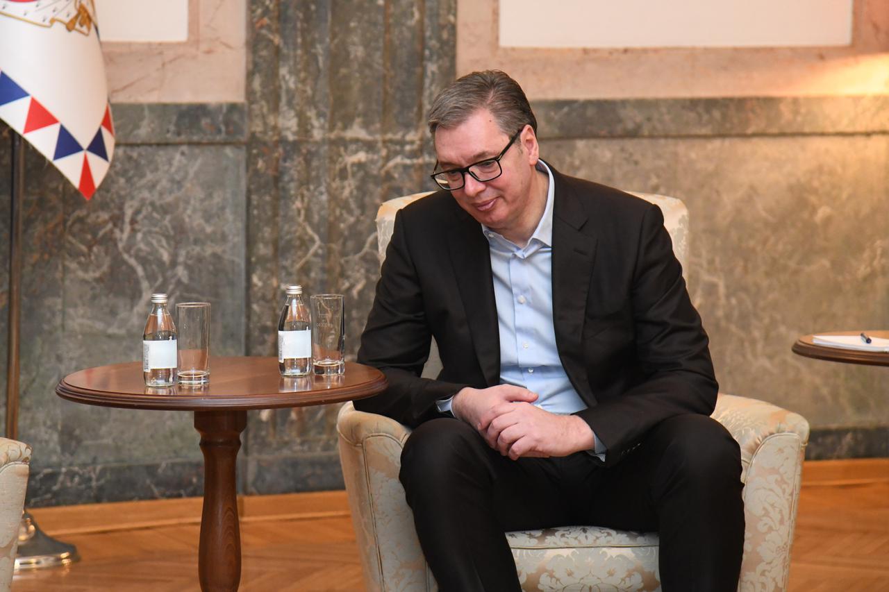 Beograd: Aleksandar Vučić sastao se sa ambasadorom Europske unije u Srbiji 