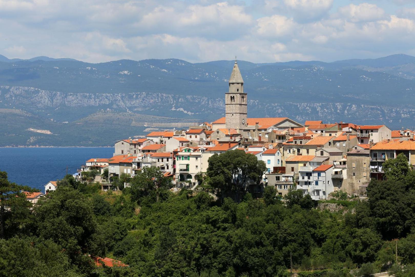 14.07.2020., Vrbnik - Turisticka patrola.
Photo: Goran Kovacic/PIXSELL