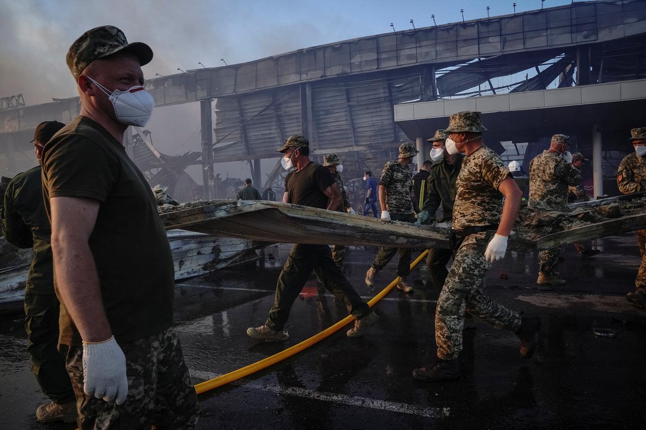 Russia's attack on Ukraine continues, in Kremenchuk