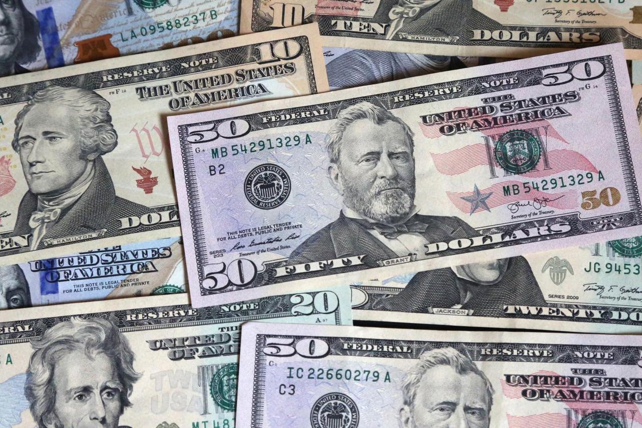 Dolar