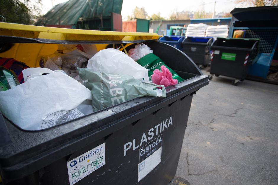 Maksimir: Reciklažno dvorište i zeleni otoci za odvajanje otpada
