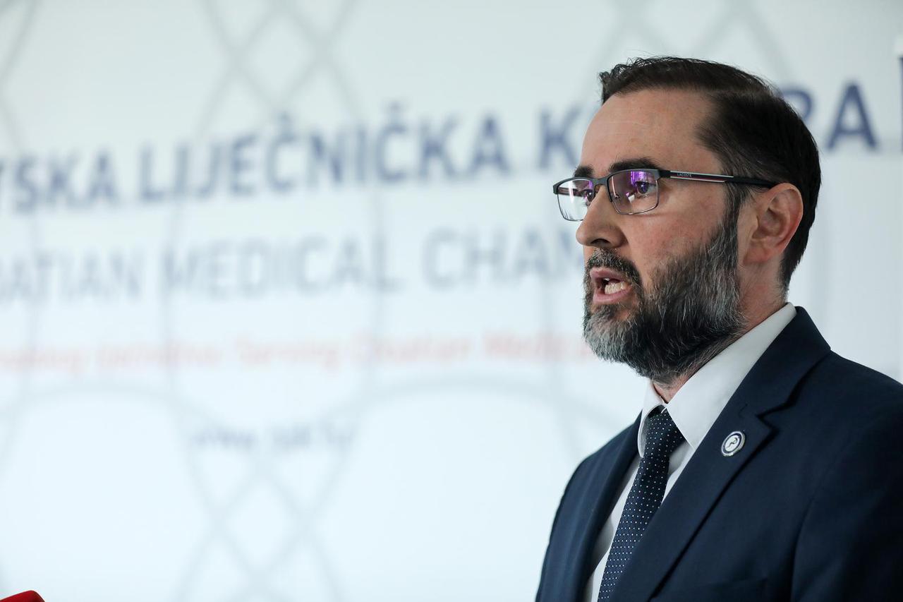 Zagreb: Konferencija za medije Hrvatskog liječničkog sindikata i Hrvatske liječničke komore