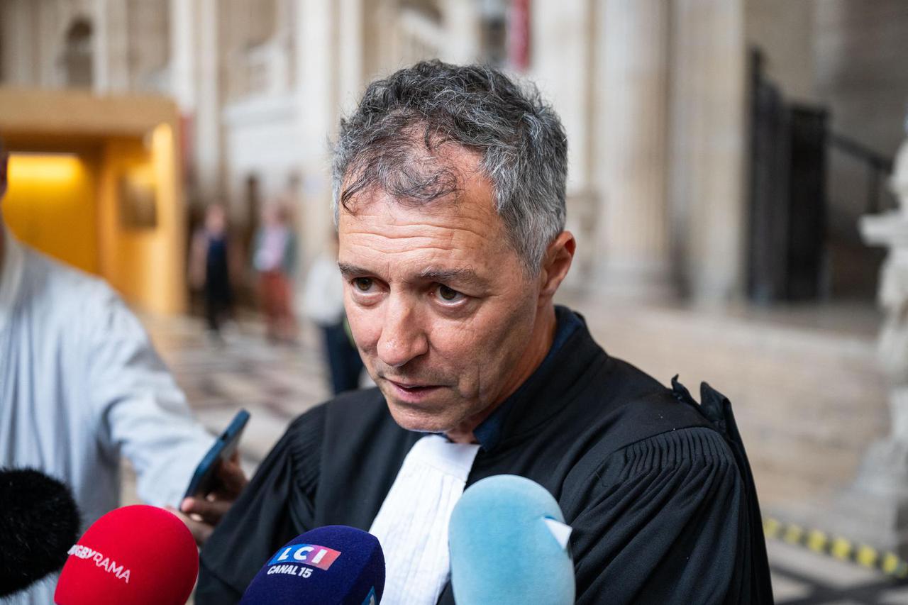 Trial for the murder of Federico Aramburu Break – Paris AJ