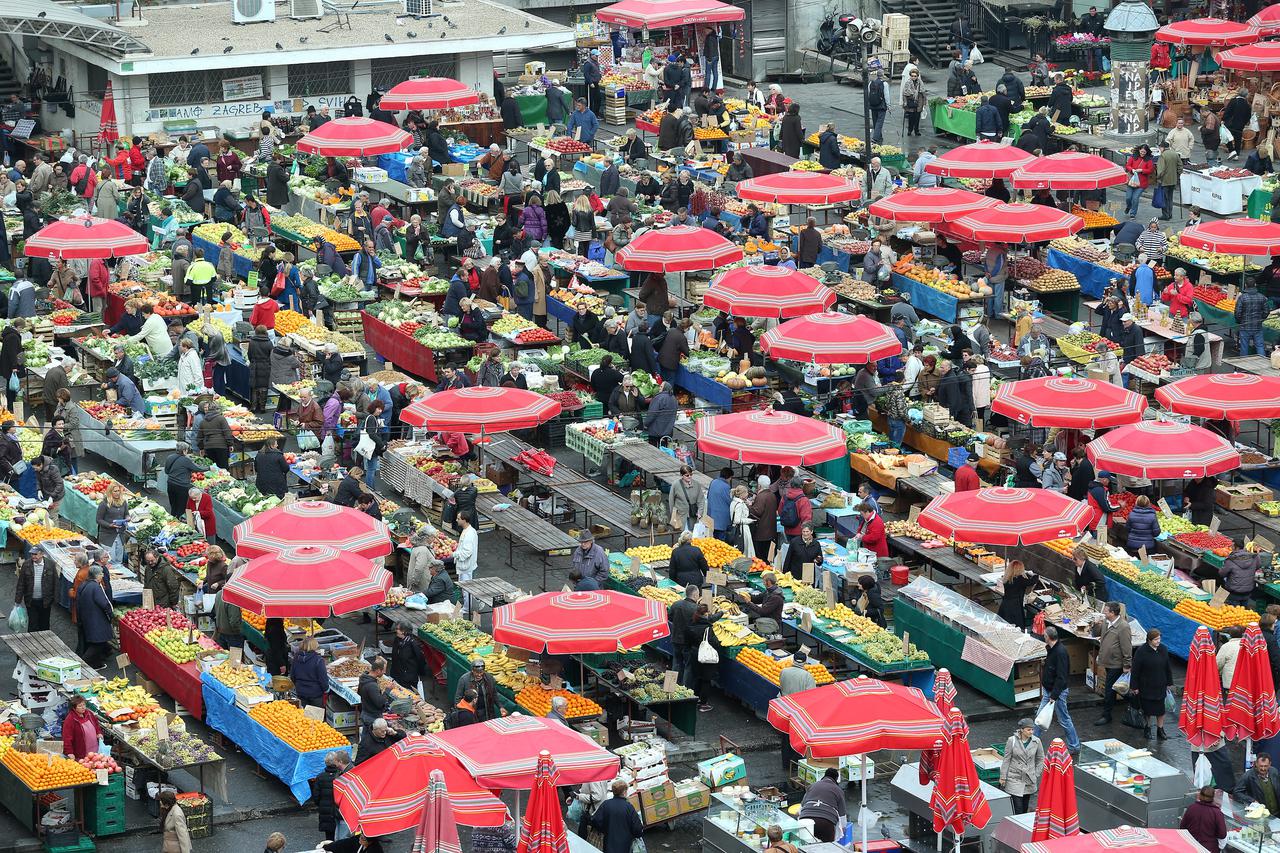 Pogled na trznicu Dolac