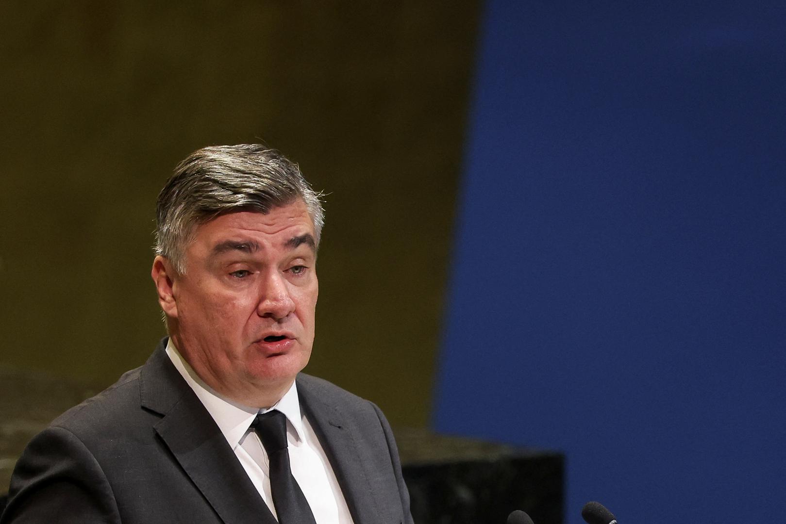 "Činjenice su jednostavne, zaustaviti ovaj rat je jeftinije nego graditi podzemne dječje vrtiće ili ogromne bunkere za kritičnu infrastrukturu kasnije", rekao je.