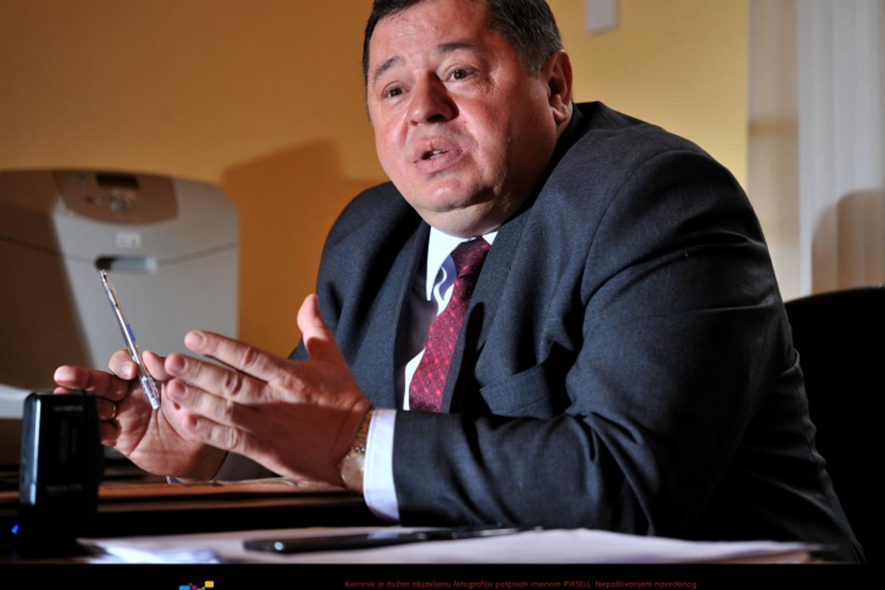 '28.03.2012., Zagreb - Petar Cobankovic, saborski zastupnik i bivsi ministar poljoprivrede.  Photo: Marko Lukunic/PIXSELL'