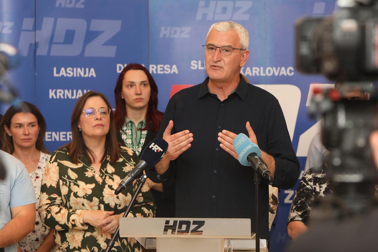 Karlovac: Doček izbornih rezultata u stožeru HDZ-a
