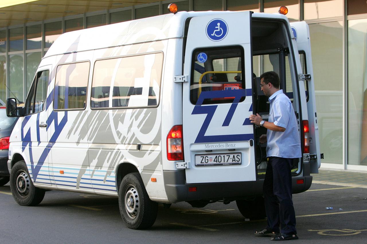 ZET kombi, portal