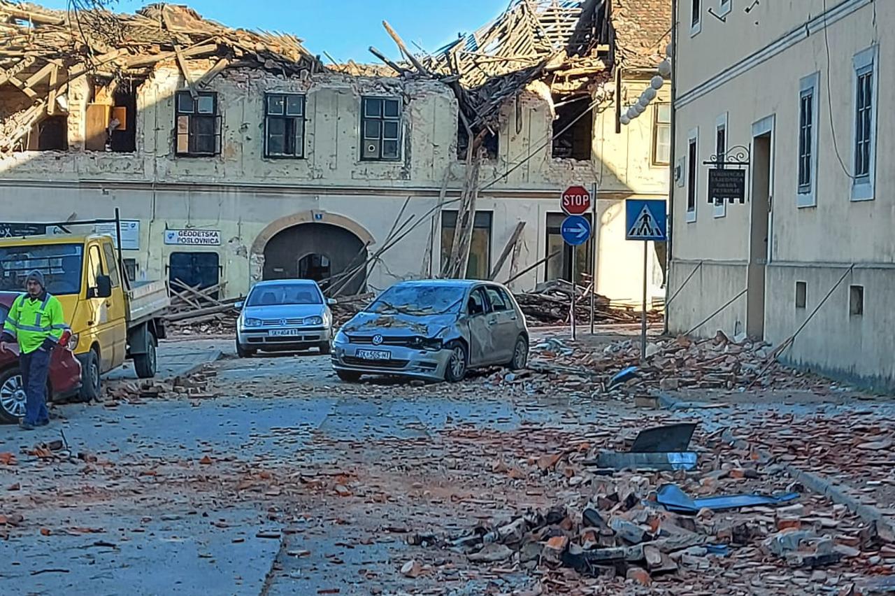 Petrinja nakon potresa