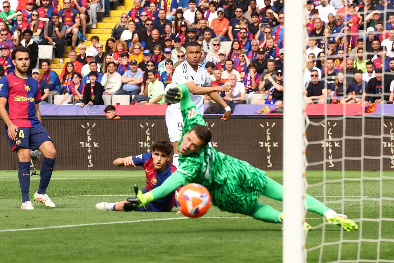 LaLiga - FC Barcelona v Real Madrid