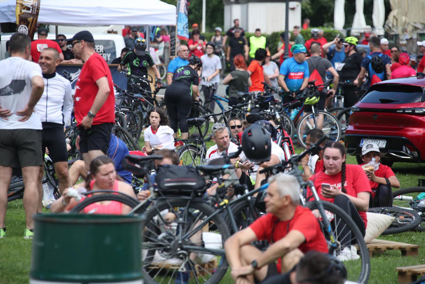 11.06.2022.,Zagreb - Na Trgu dr. Franje Tudjmana startala jubilarna 40. Vecernjakova biciklijada Photo: Sanjin Strukic/PIXSELL