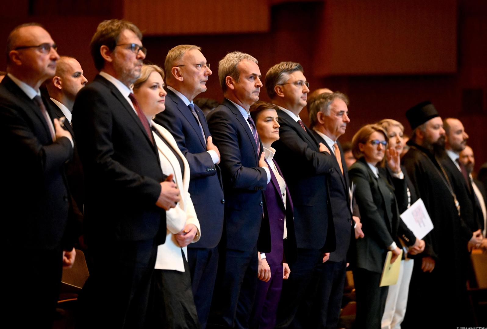 30.04.2023., Zagreb - Srpsko narodno vijece (SNV) organizira cetvrtu Veliku skupstinu u zagrebackoj Koncertnoj dvorani Vatroslava Lisinskog. Na Velikoj skupstini SNV-a prisustvovali su i premijer Hrvatske Andrej Plenkovic i premijerka Srbije Ana Brnabic. Ana Brnabic, Milorad Pupovac, Andrej Plenkovic Photo: Marko Lukunic/PIXSELL