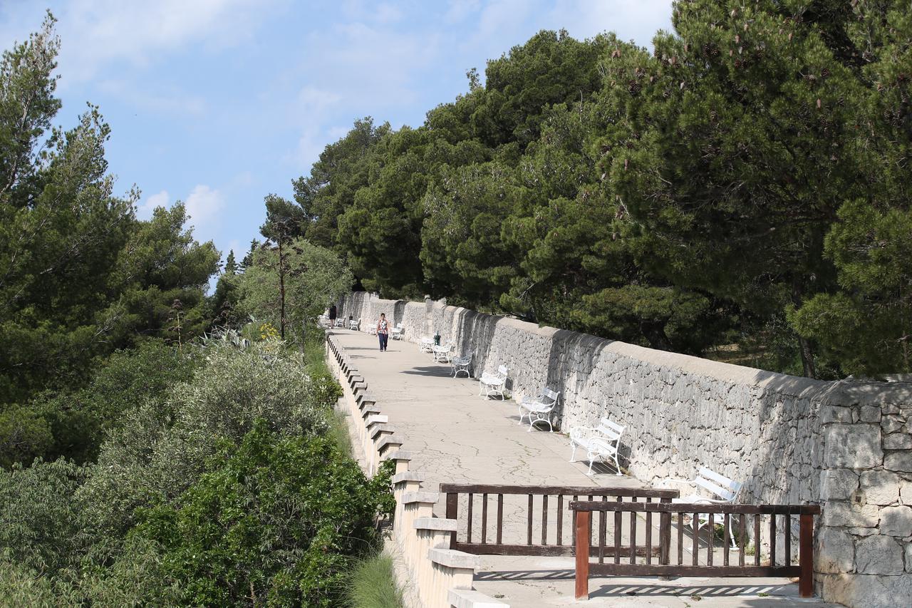 Split: Pogled na Park šumu Marjan