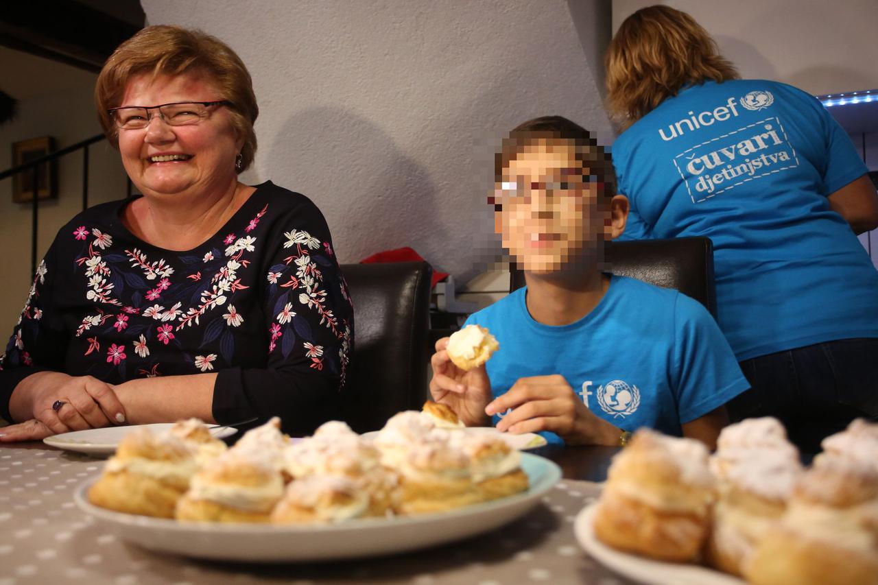 Nada Murganić posjetila udomiteljsku obitelj