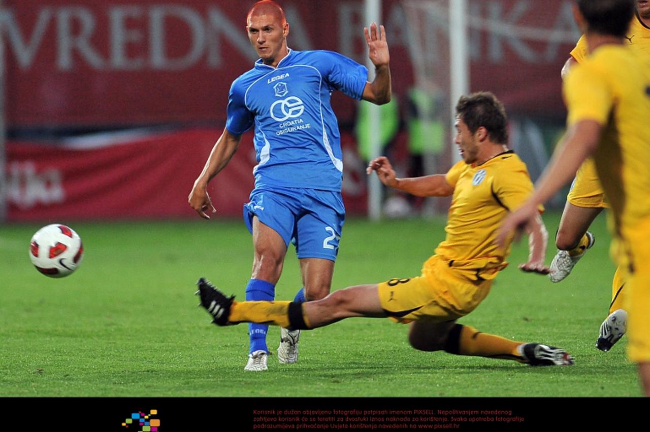 '24.07.2011., Varazdin - Nogometna utakmica 1. kola Prve HNL izmedju NK Varazdin i NK Lokomotiva. Ivan Conjar Photo: Marko Jurinec/PIXSELL'