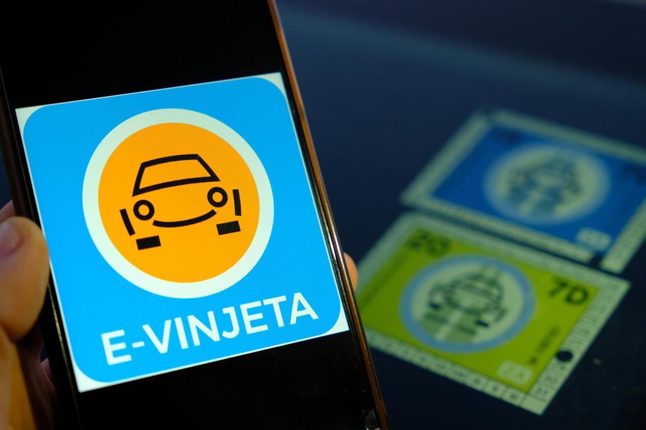 Od 1. veljače za plaćanje cestarine u Sloveniji vrijedi samo e-vinjeta