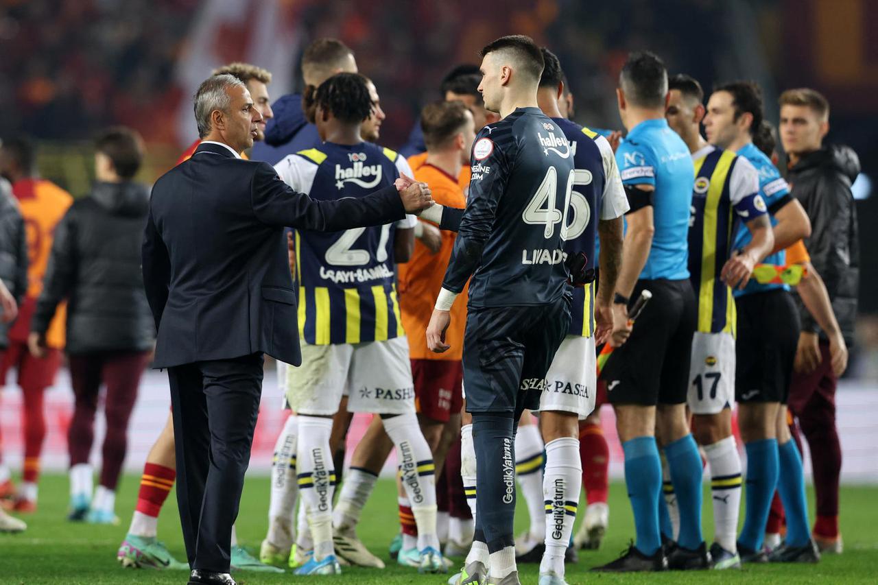 Super Lig - Fenerbahce v Galatasaray