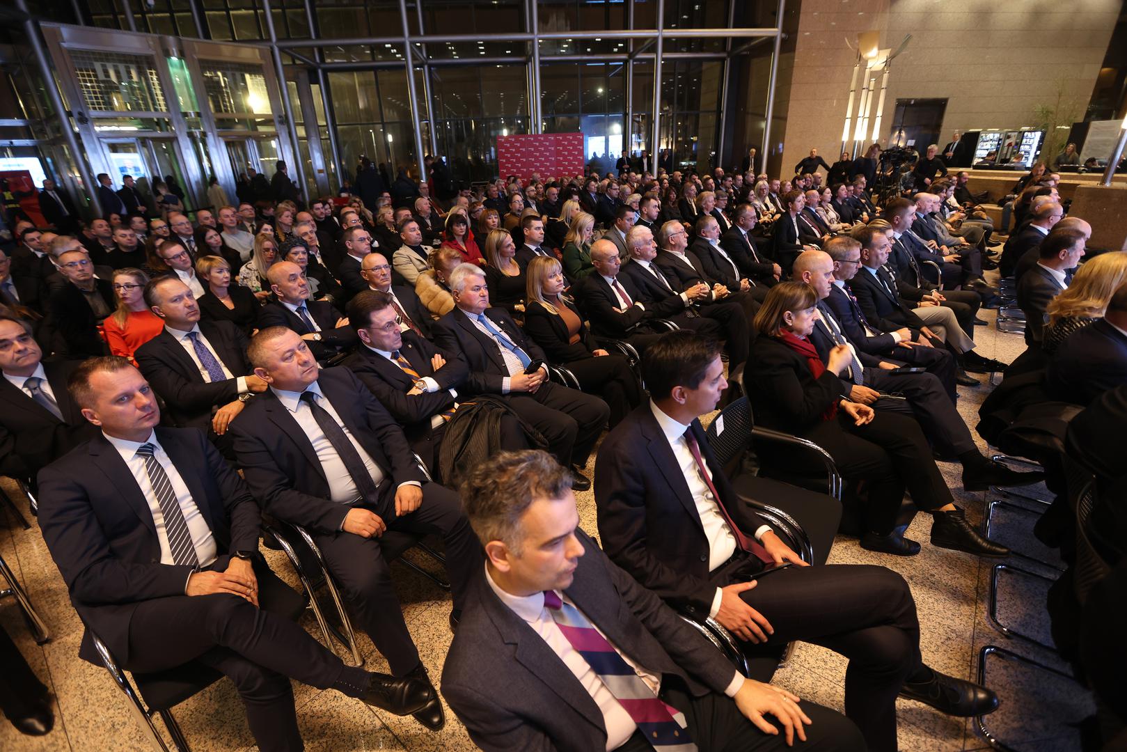 16.01.2023., Zagreb - U Nacionalnoj i sveucilisnoj knjiznici odrzana je promocija 2. dopunjenog izdanja knjige "Diplomatska oluja" Mate Granica. Photo: Boris Scitar/Vecernji list/PIXSELL