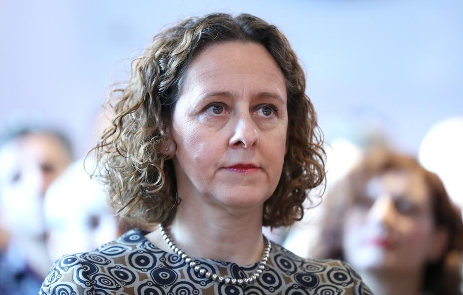 Nina Obuljen