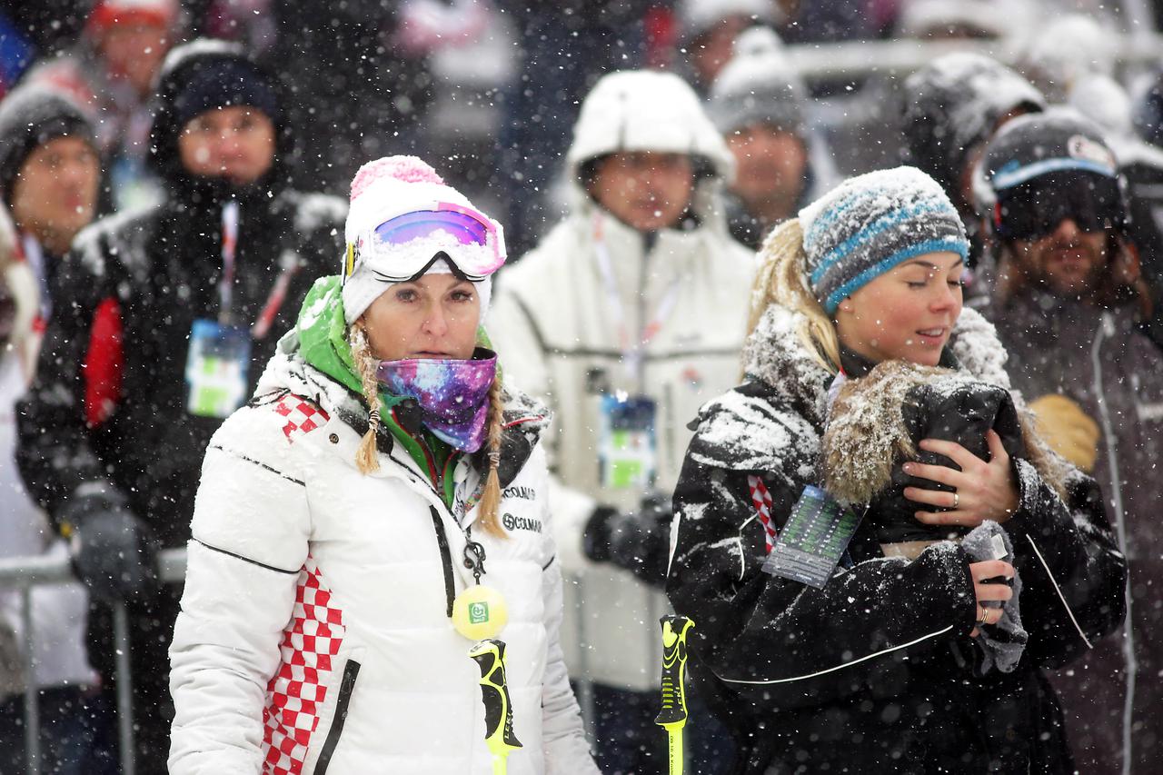 05.01.2017., Sljeme, Zagreb - Prva voznja muske slalomske utrke Audi FIS Svjetskog skijaskog kupa Snow Queen Trophy. Janica Kostelic, Elin Kostelic.  Photo: Luka Stanzl/PIXSELL