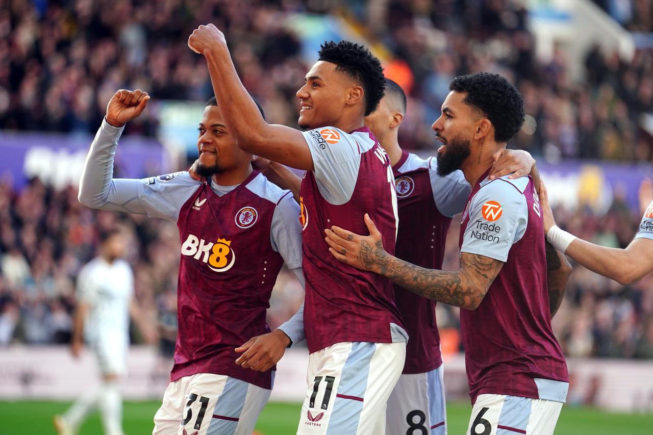 Aston Villa v Nottingham Forest - Premier League - Villa Park