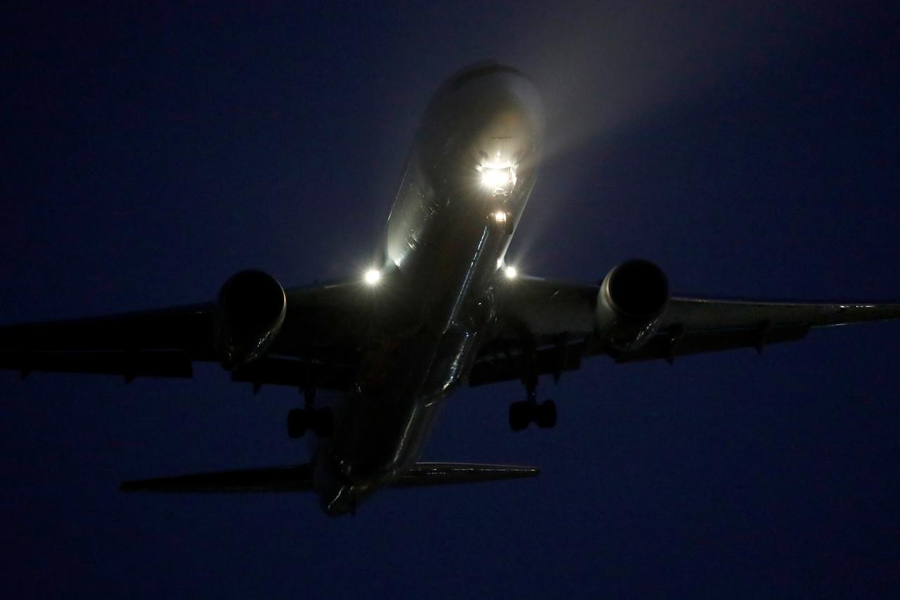 Boeing Air Canade kružio iznad Madrida