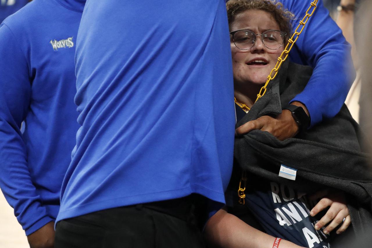NBA: Playoffs-Minnesota Timberwolves at Memphis Grizzlies