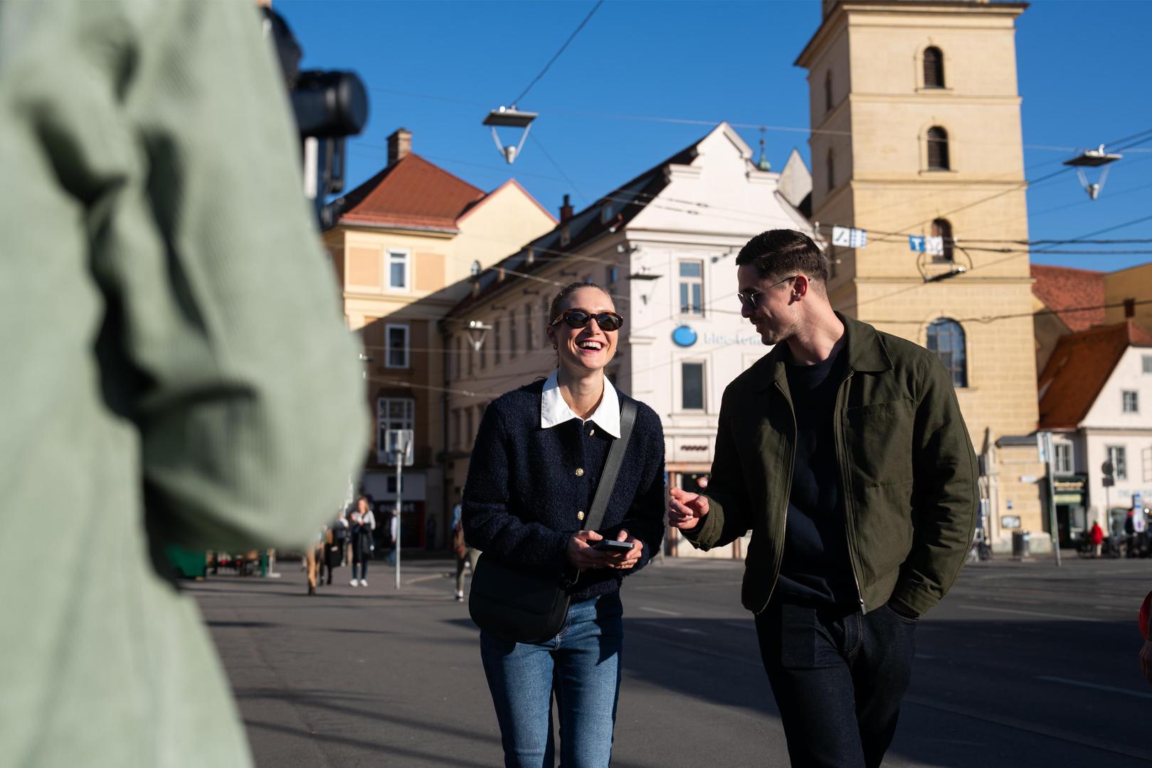 Leo Jurešić dodaje: „Drago mi je čuti da serijal potiče pozitivne komentare među ljudima, prijateljima i kolegama. Iskreno, nisam znao što očekivati, pa su mi ovakve reakcije vrlo ugodno iznenađenje. Sam proces snimanja bio nam je zanimljivo iskustvo. Mislim da su nam prve reakcije publike dale dobar osjećaj da smo napravili nešto što vrijedi podijeliti. Lijepo je vidjeti da se ljudi stvarno povezuju sa sadržajem bilo kroz povijesne činjenice ili kroz hranu.“