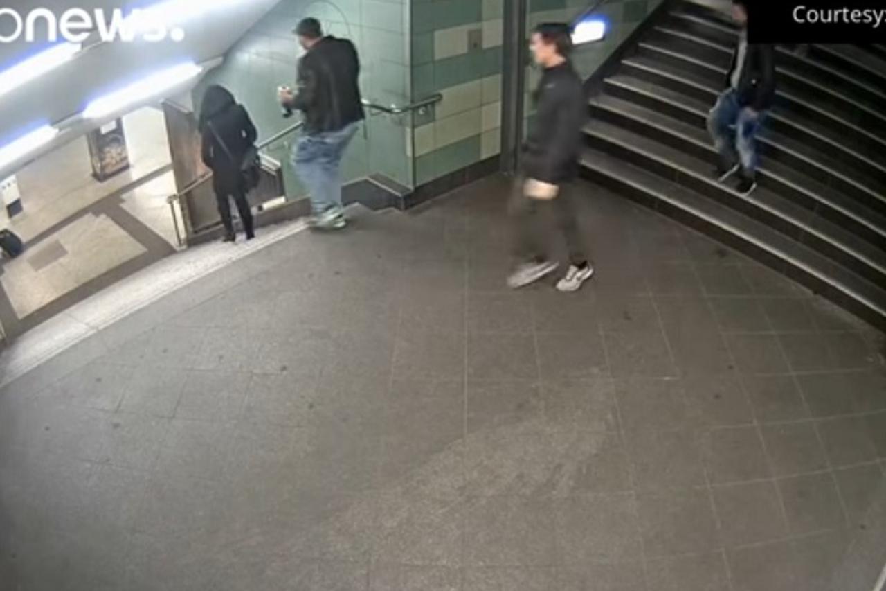 napad u metrou berlin