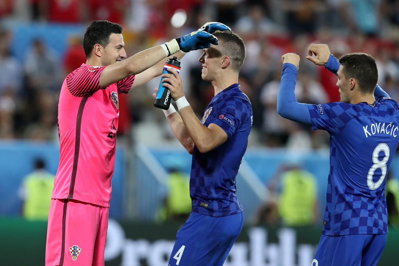 Danijel Subašić i Ivan Perišić