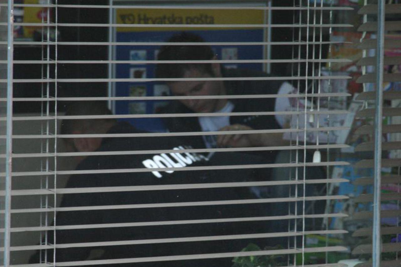 pljačka, Banija, Karlovac, pošta (1)