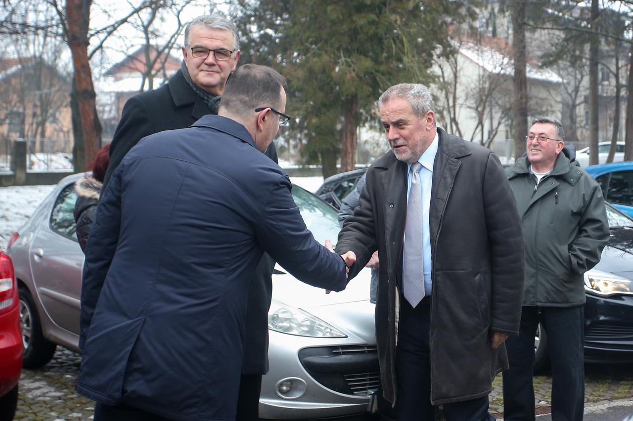 Zagreb: Gradonačelnik Milan Bandić otvorio ambulantu obiteljske medicine u Buzinu