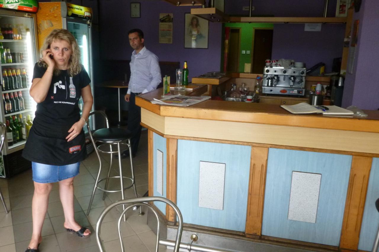 polijevao benzinom,slavonski brod,kafic boomerang (1)